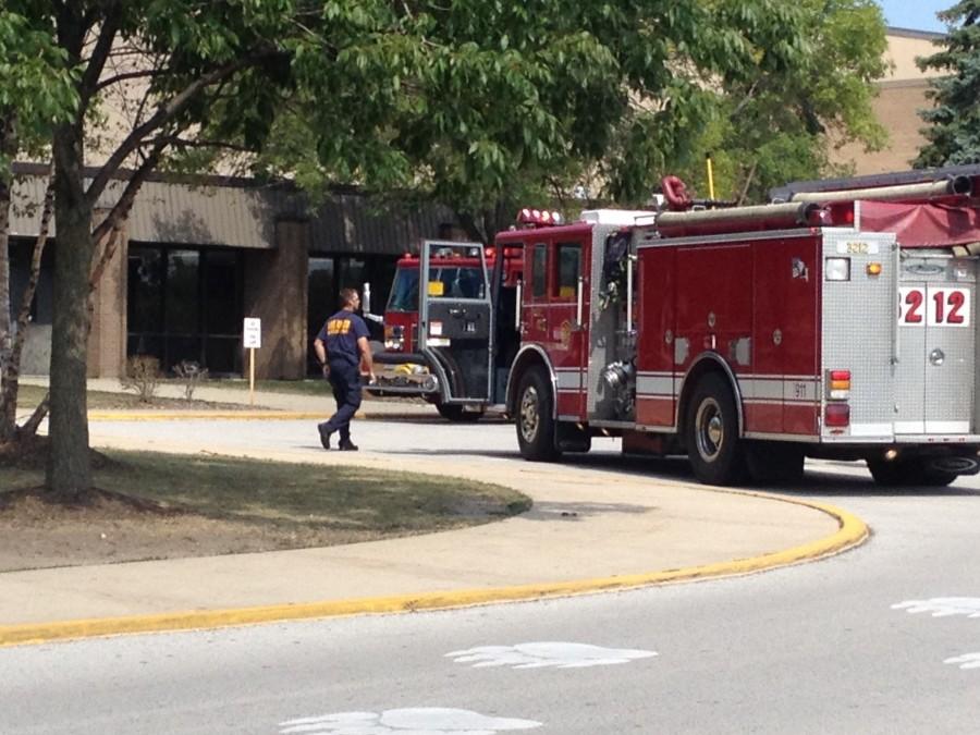 Smoke triggers alarms, brings firetrucks to LZHS