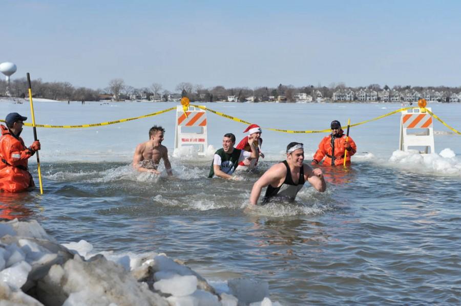 Purple Plunge to raise money for American Cancer Society