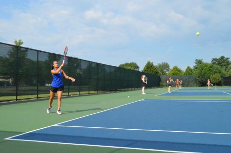 Freshman lead varsity tennis to sectionals, can she do it again?
