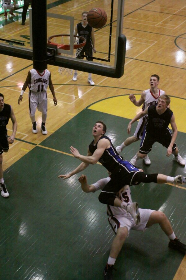 Boys basketball gets underway with annual North vs. South, Blue vs. White games