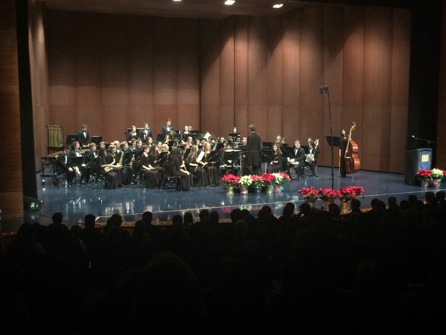 Band takes the PAC stage for the holidays