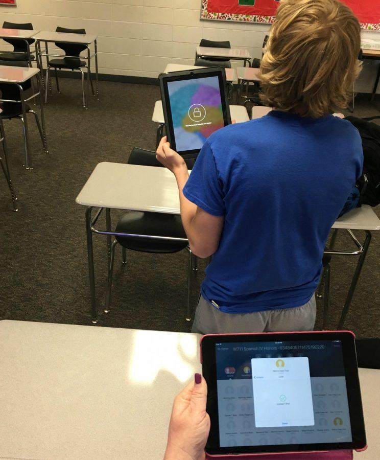 Teachers pilot Apple classroom app to control, monitor student iPads