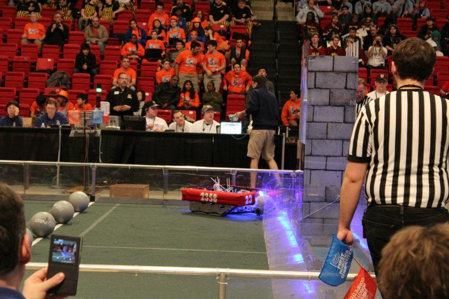 The+robot+for+the+2016+Peoria+competition+crosses+defenses.+Last+year+had+a+similar+game+to+this+years+STEAMworks+called+Stronghold.+