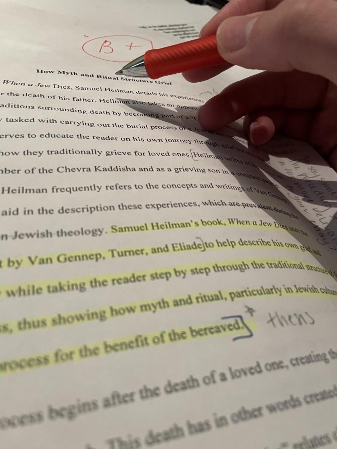 When students get a grade back, it has an impact on their motivation and confidence, according to Alexandra Shutkas, senior. While this usually only applies to students, Shutkas says there may be benefits to extending this kind of feedback to teachers, too.